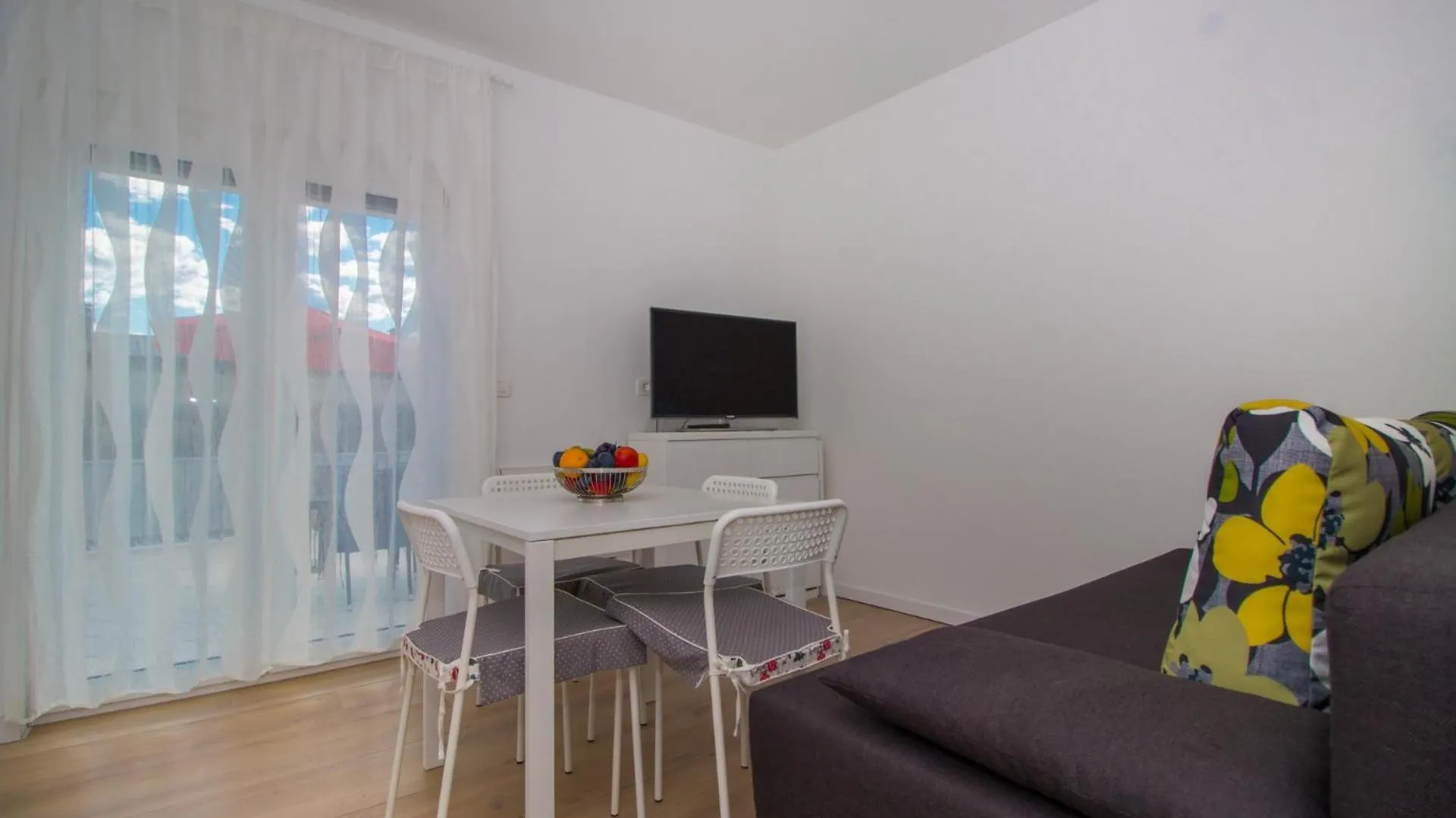 Apartment Nikola Apartmani 2 Crikvenica