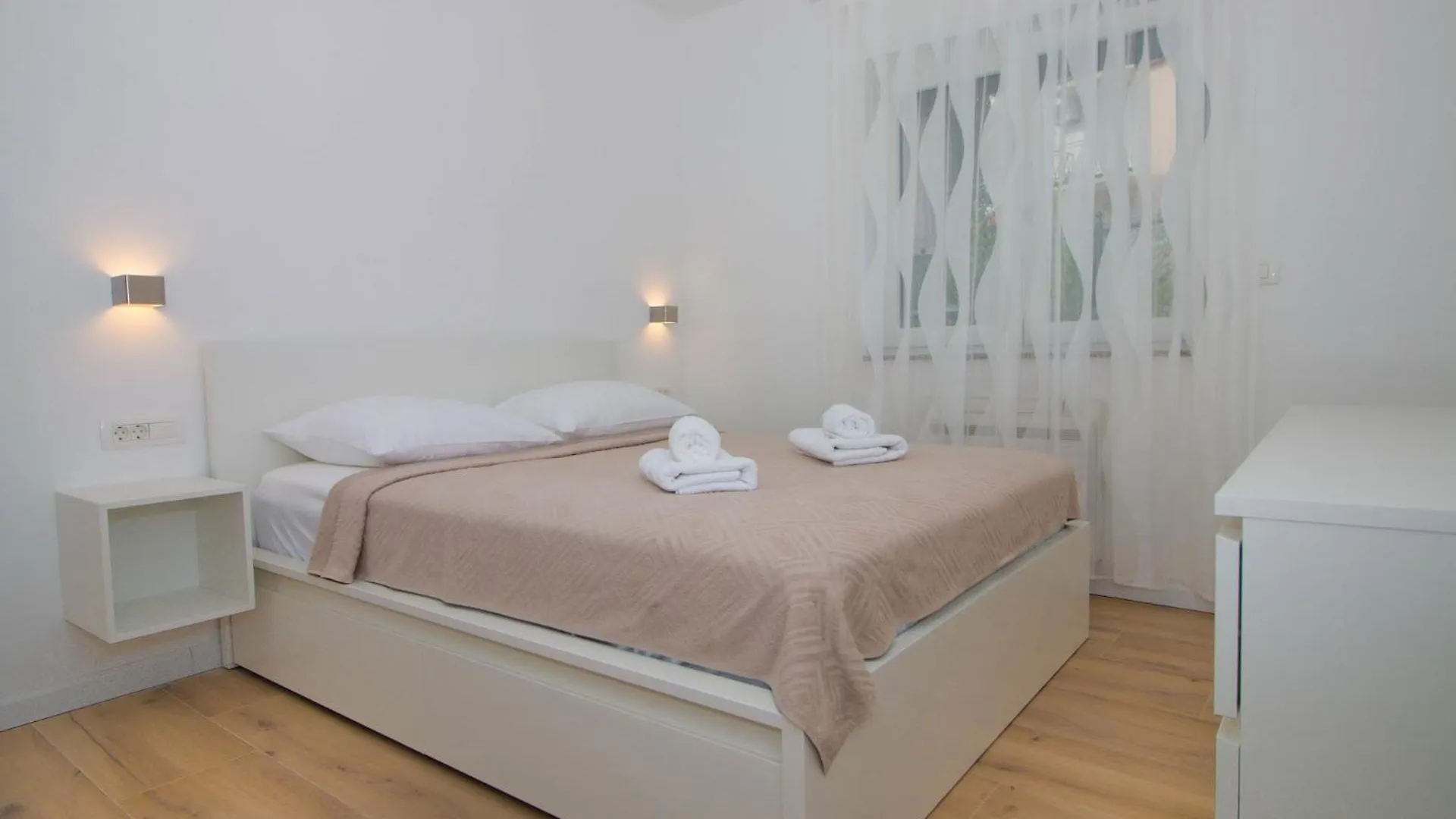 Nikola Apartmani 2 Crikvenica Apartment